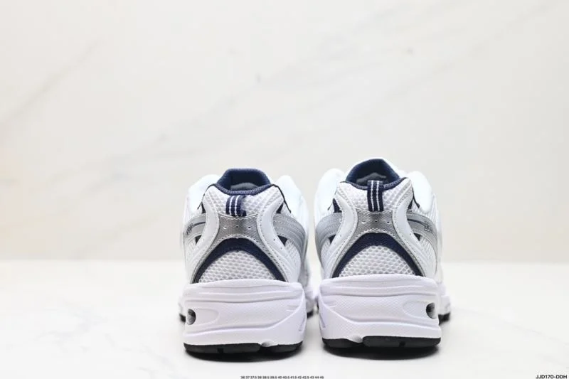 Bold New Balance Shoes 3280
