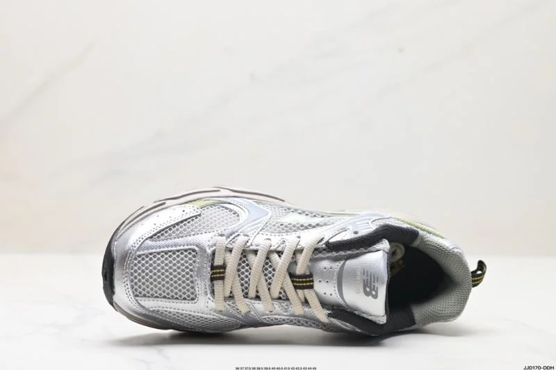 New Balance Shoes Popular 3272