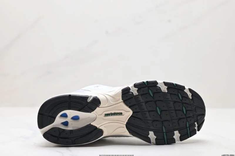 Thermal New Balance Shoes 3277