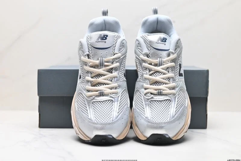 New Balance Shoes AllSeason 3285