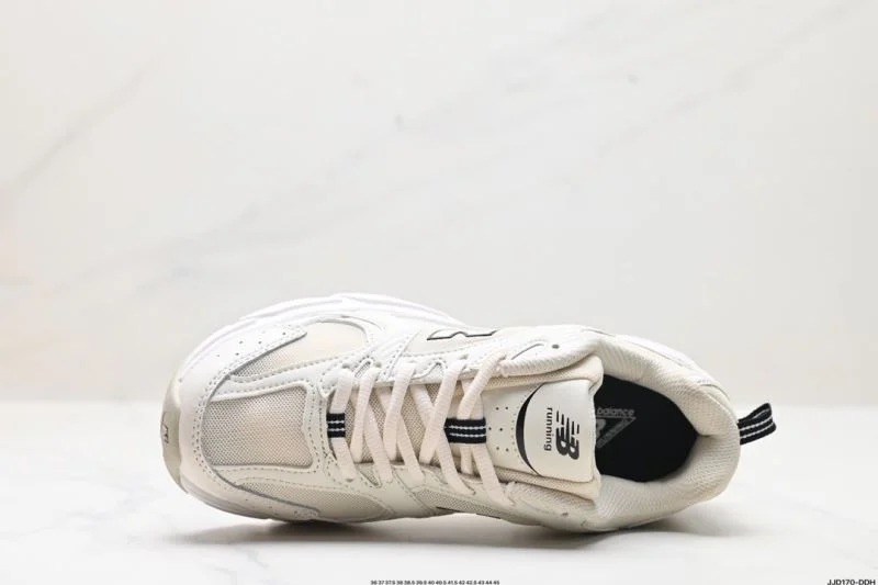 Chic New Balance Shoes 3264