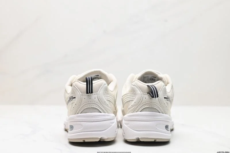 Chic New Balance Shoes 3264