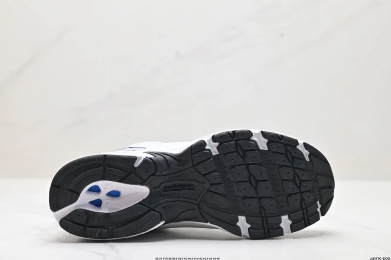 UrbanChic New Balance Shoes 3269