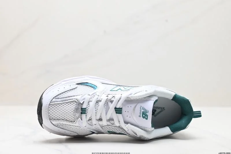 EyeCatching New Balance Shoes 3265
