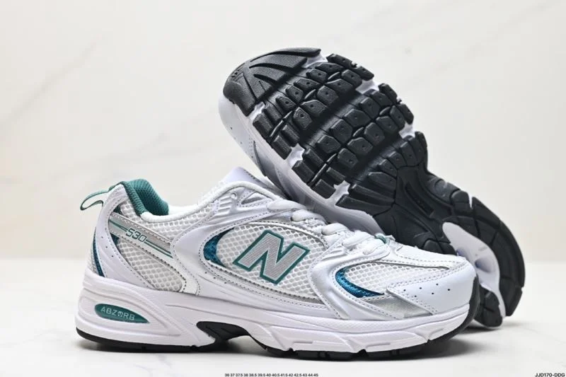EyeCatching New Balance Shoes 3265