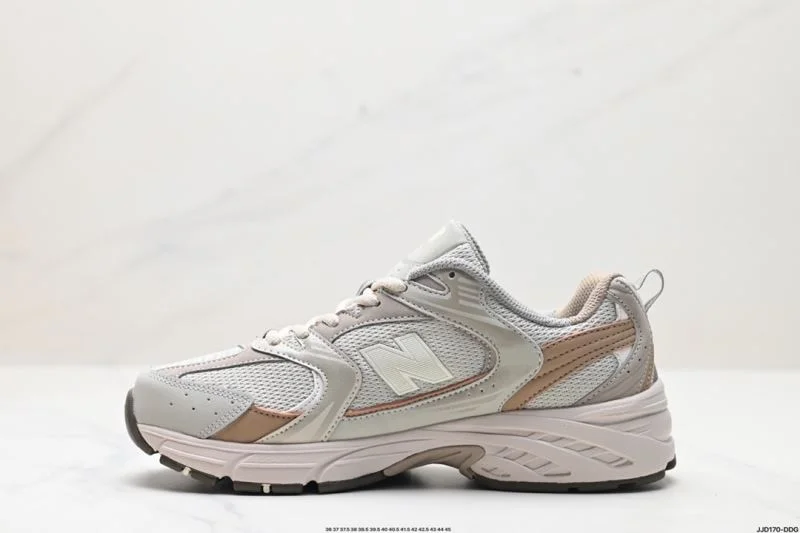 Lightweight New Balance Shoes 3263