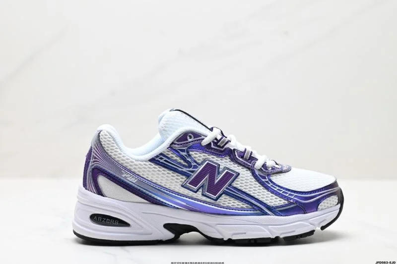 Cozy New Balance Shoes 3245
