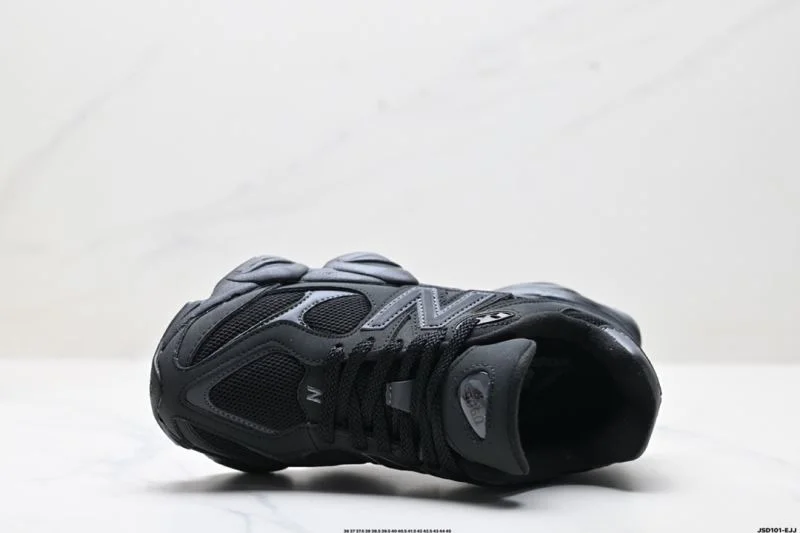 New Balance Shoes Stretchable 3239