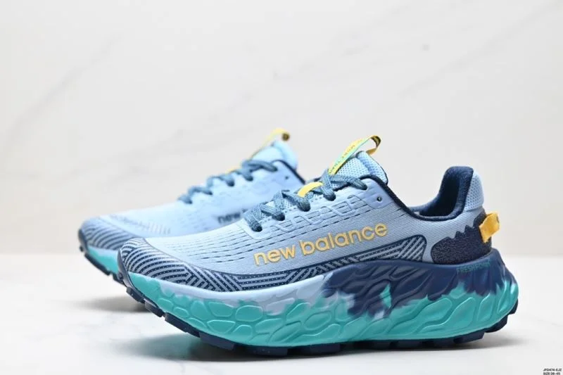 New Balance Shoes WellDesigned 3235