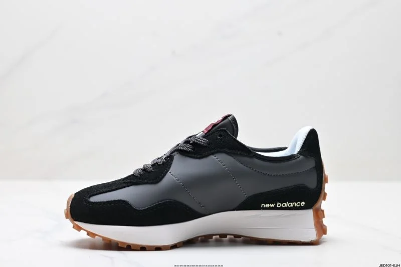 New Balance Shoes TravelReady 3232