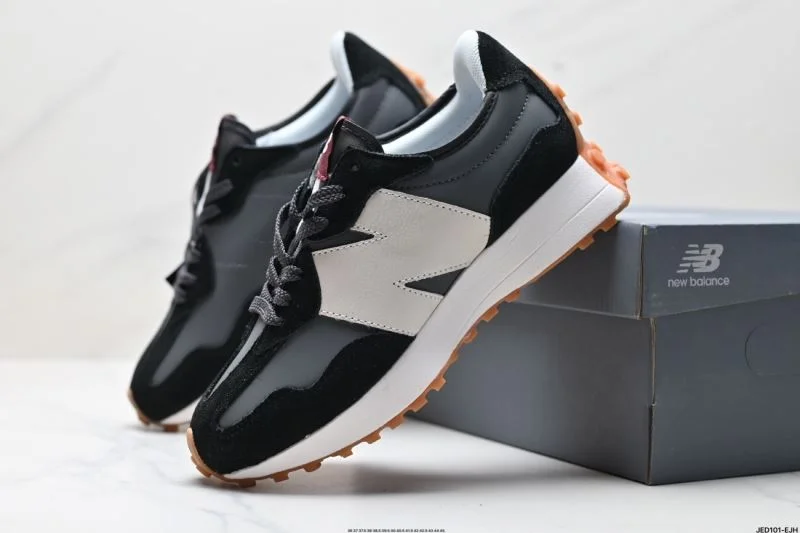 New Balance Shoes TravelReady 3232