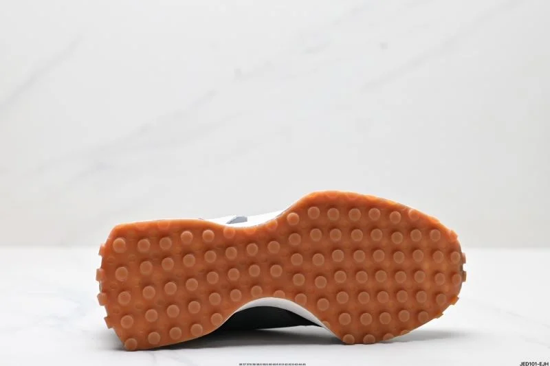 New Balance Shoes TravelReady 3232