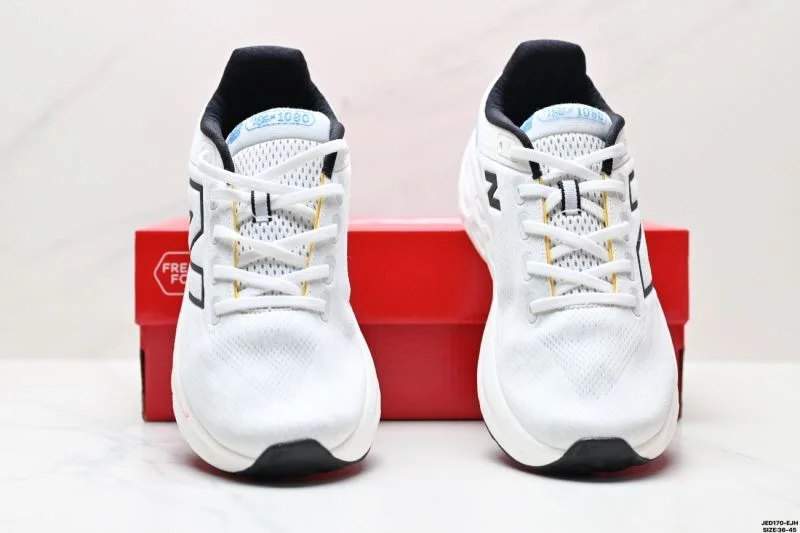 Timeless New Balance Shoes 3227
