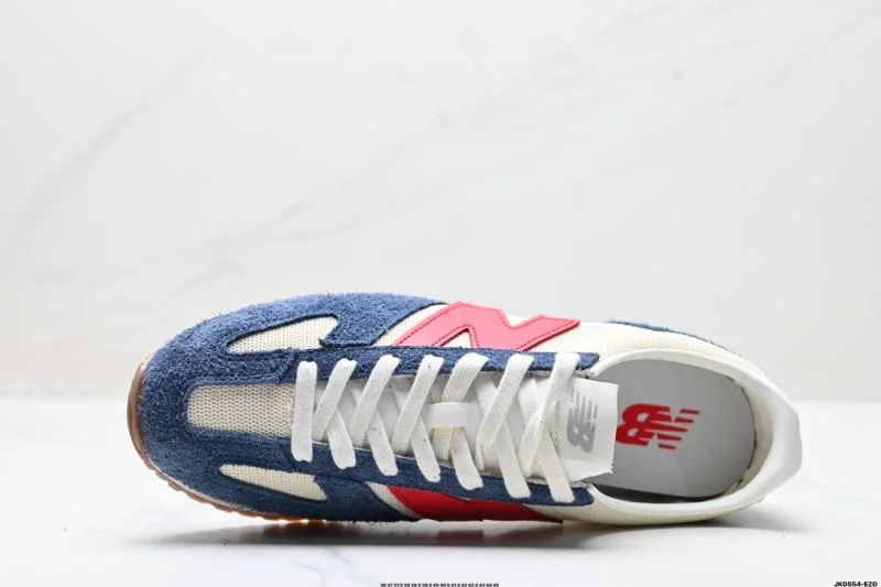 New Balance Shoes EyeCatching 3219
