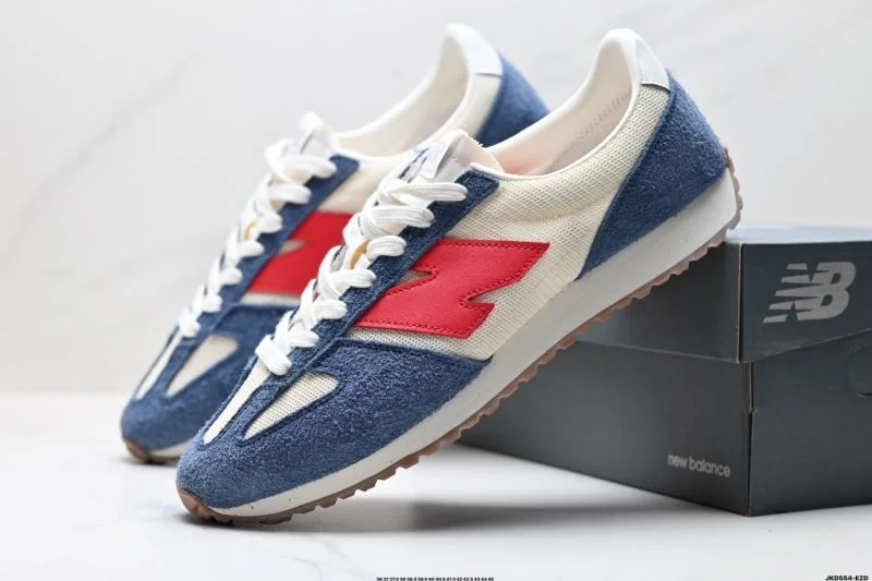 New Balance Shoes EyeCatching 3219