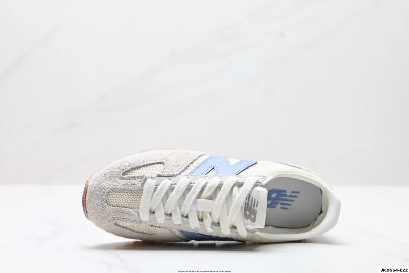 New Balance Shoes UrbanChic 3215