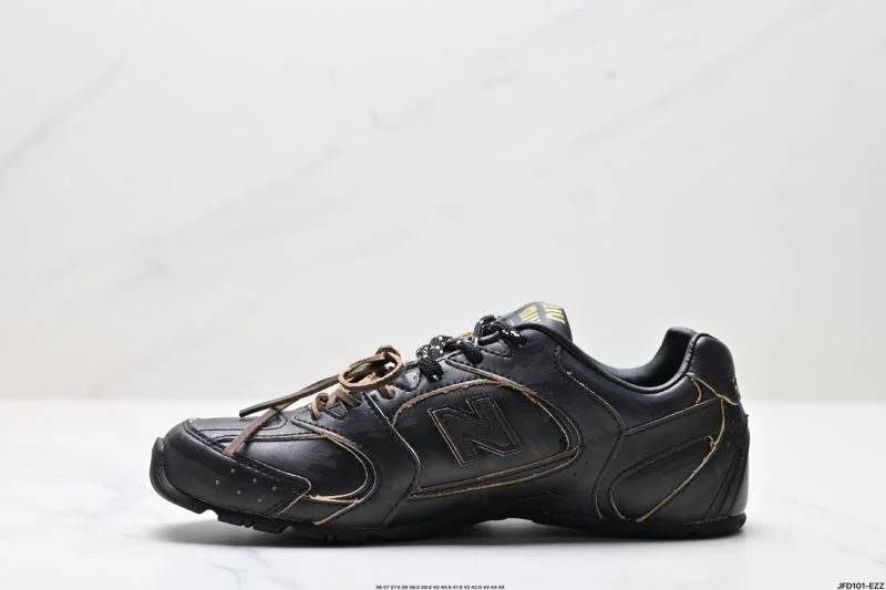 SportInspired New Balance Shoes 3211