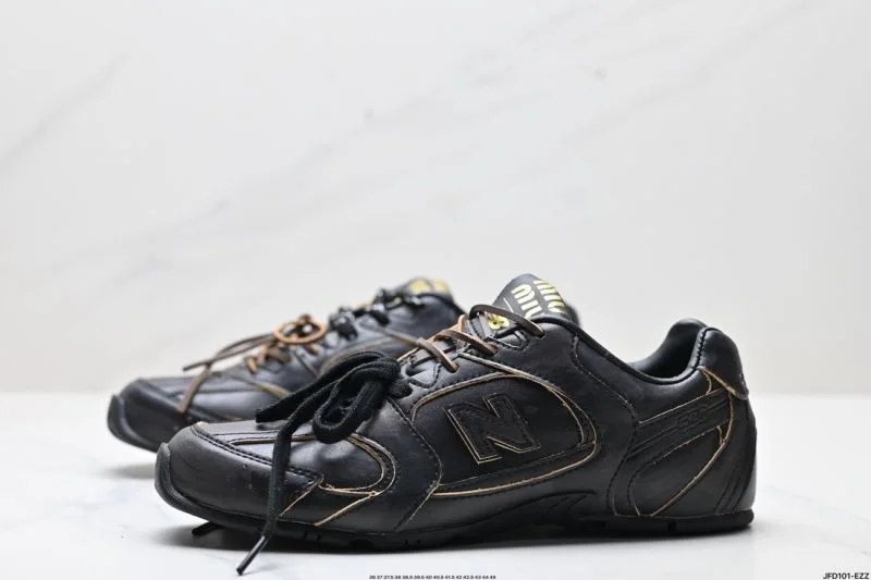 SportInspired New Balance Shoes 3211