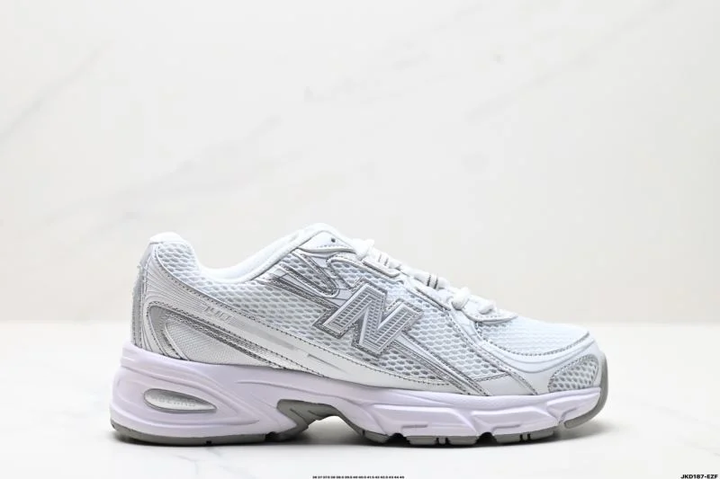Effortless New Balance Shoes 3212