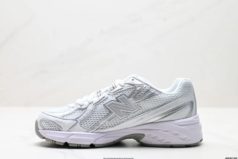 Effortless New Balance Shoes 3212
