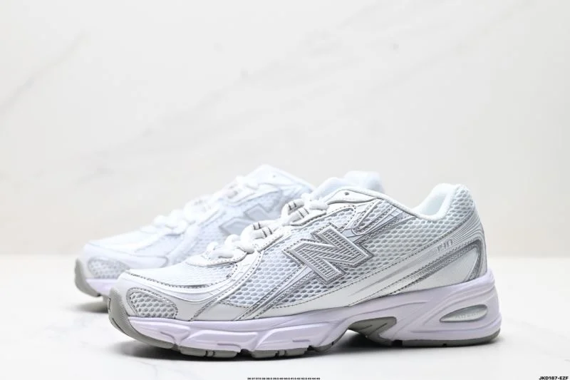 Effortless New Balance Shoes 3212