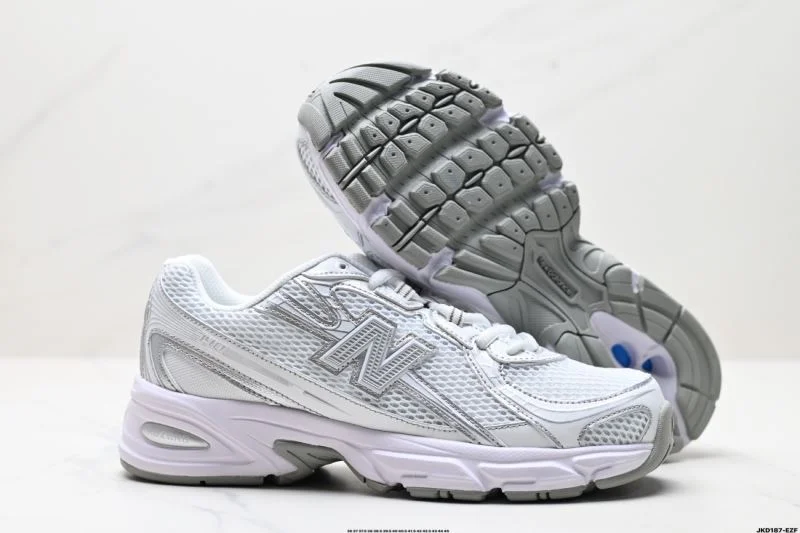 Effortless New Balance Shoes 3212