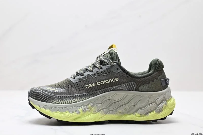 UrbanChic New Balance Shoes 3206