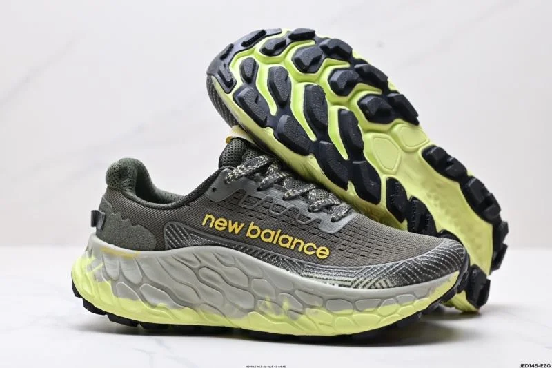 UrbanChic New Balance Shoes 3206