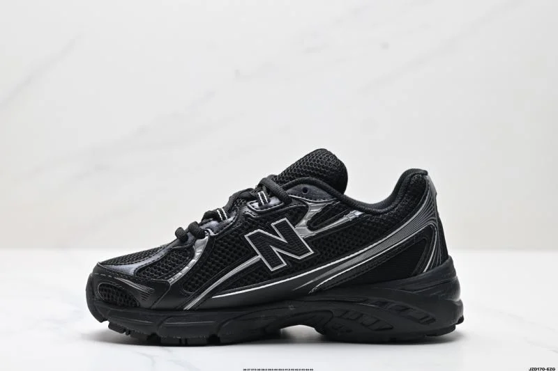New Balance Shoes AllSeason 3223