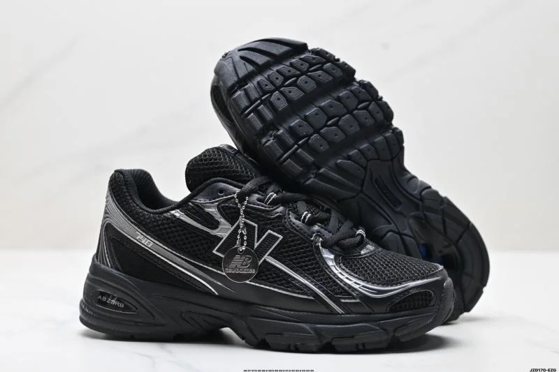 New Balance Shoes AllSeason 3223