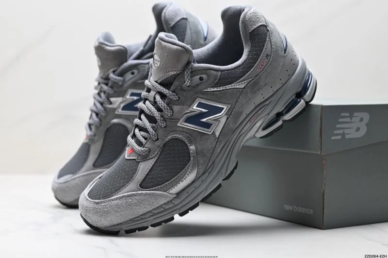 New Balance Shoes TechFriendly 3208
