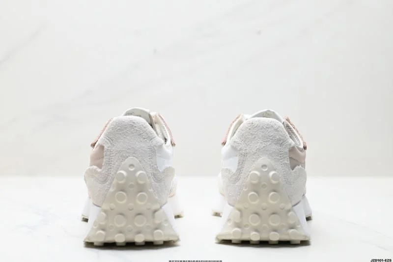 EasyMatch New Balance Shoes 3201