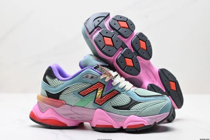Supportive New Balance Shoes 3262