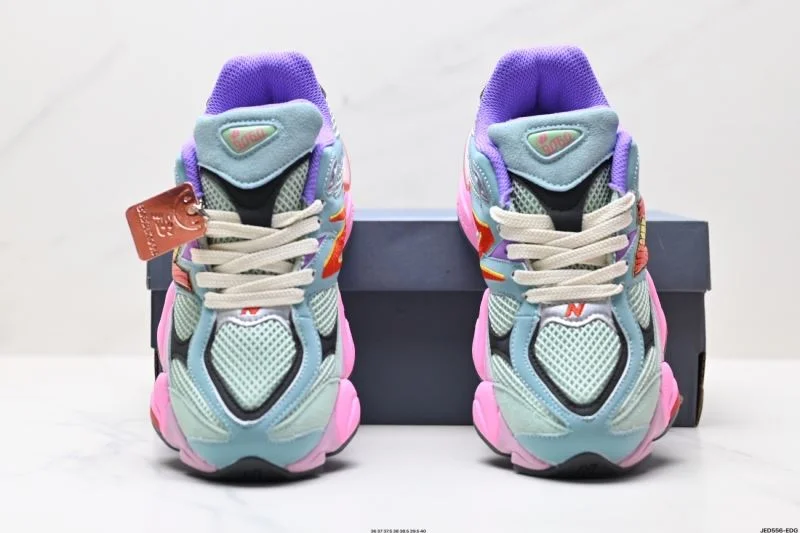 Supportive New Balance Shoes 3262
