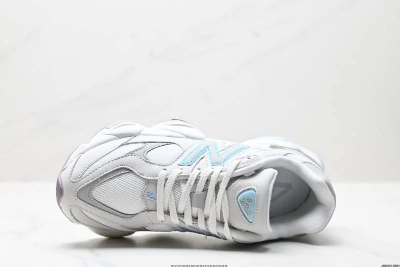 Stylish New Balance Shoes 3188