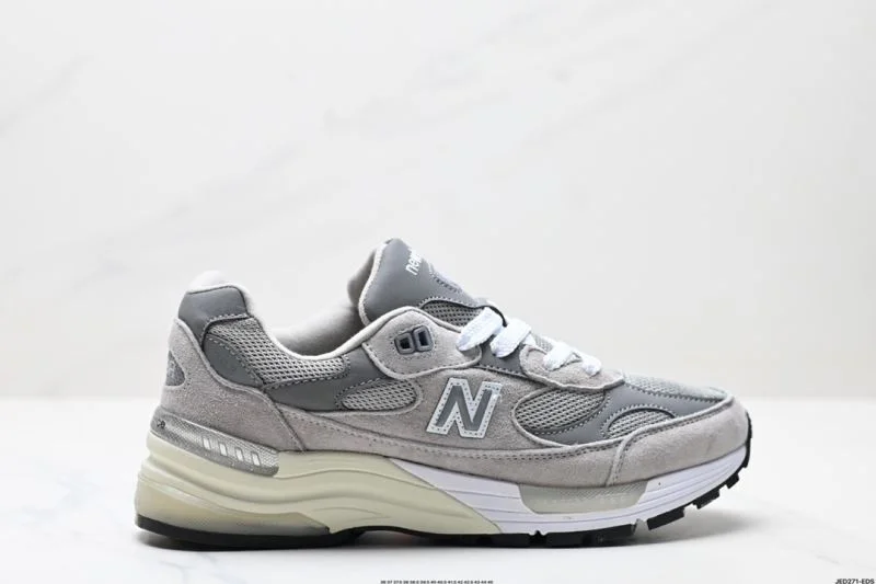 New Balance Shoes TimelessDesign 3197