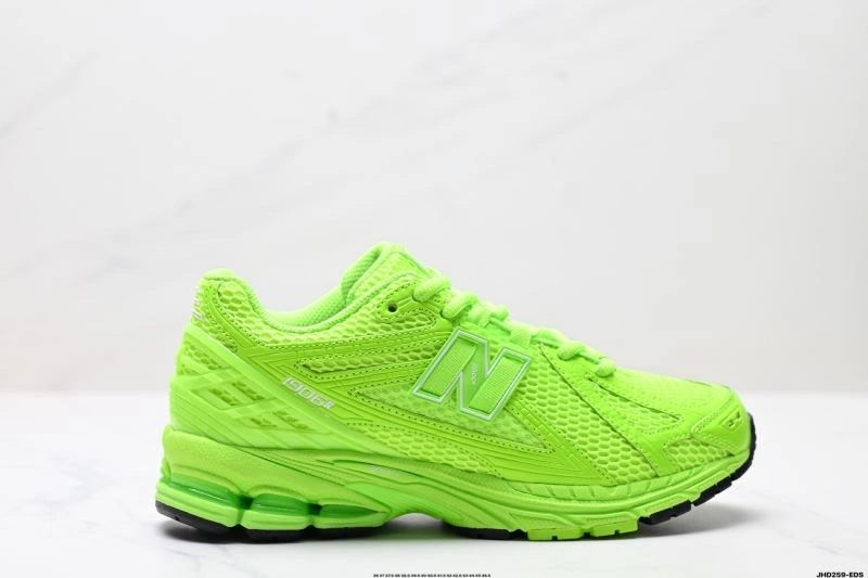 Classic New Balance Shoes 3180