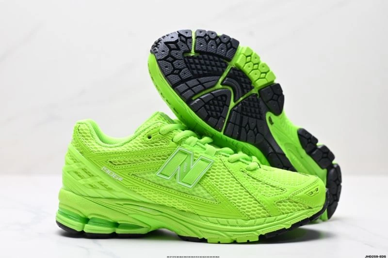 Classic New Balance Shoes 3180