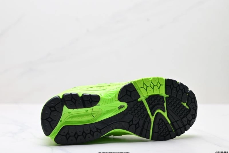 Classic New Balance Shoes 3180