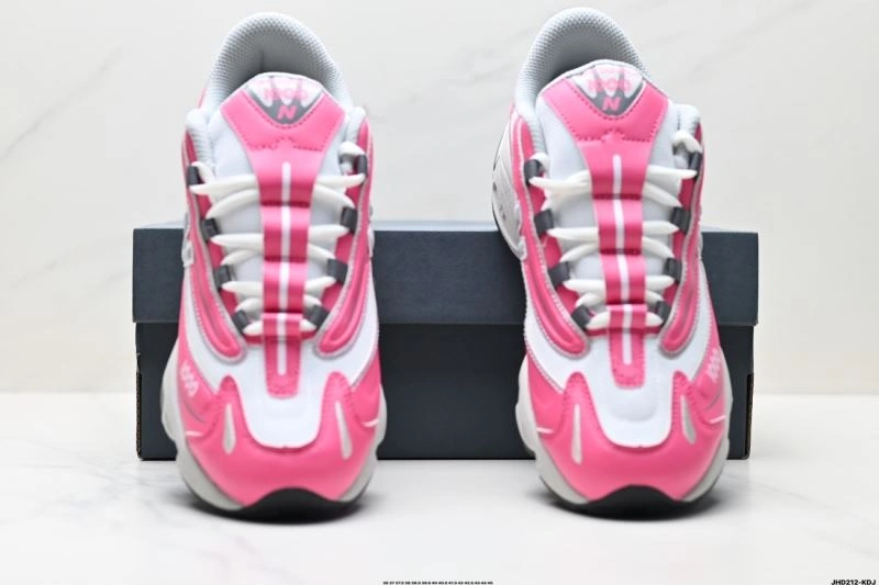 FashionForward New Balance Shoes 3175