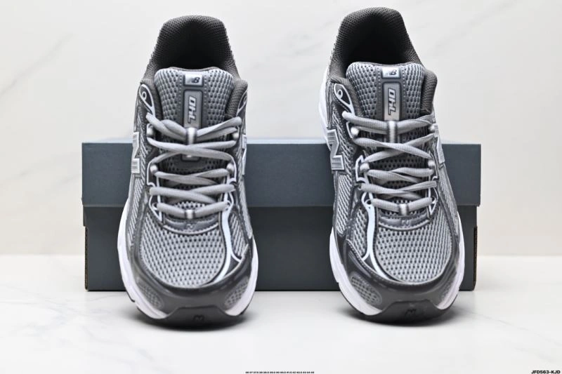 New Balance Shoes WrinkleFree 3166