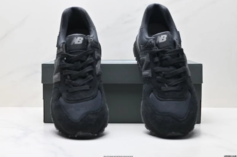 Bright New Balance Shoes 3194