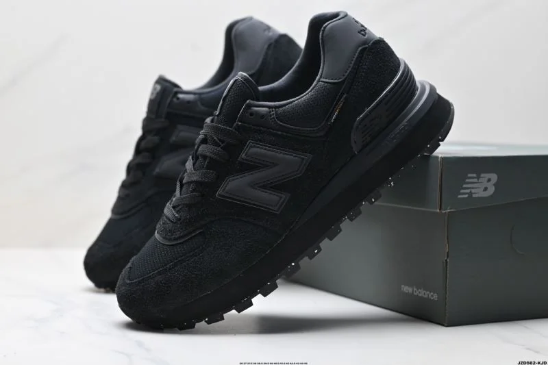 Bright New Balance Shoes 3194