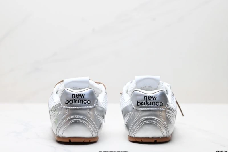 TechFriendly New Balance Shoes 3163