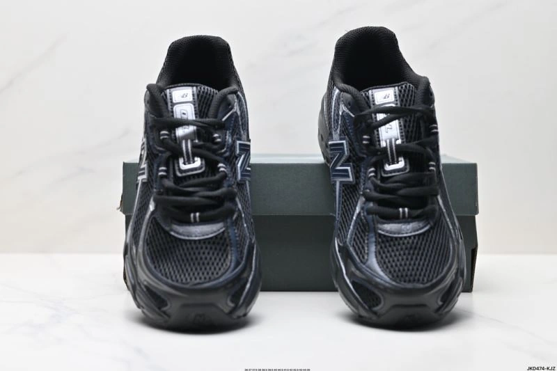 Compact New Balance Shoes 3159