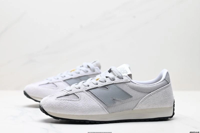 New Balance Shoes Vibrant 3161
