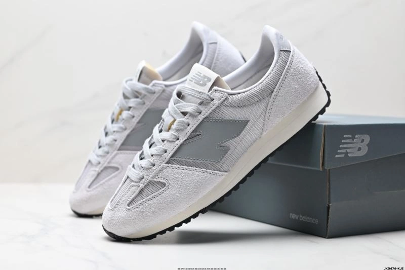 New Balance Shoes Vibrant 3161