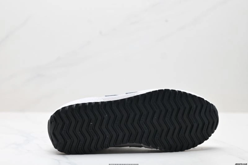 New Balance Shoes Vibrant 3161