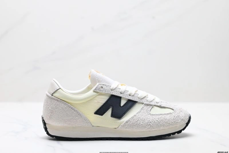 Durable New Balance Shoes 3138