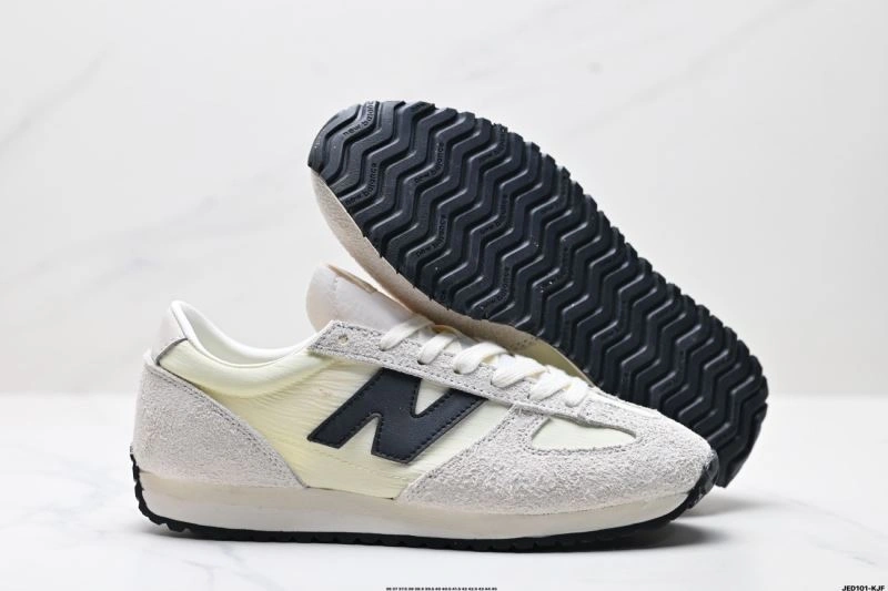 Durable New Balance Shoes 3138